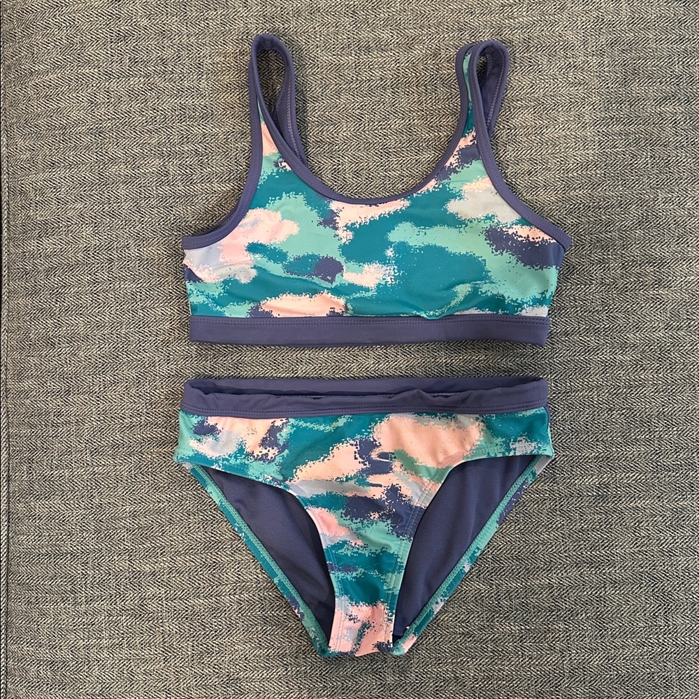 Under Armour Girls 2 Piece Swimsuit Size 8 Pool Beach Cruise Vacation Resortwear